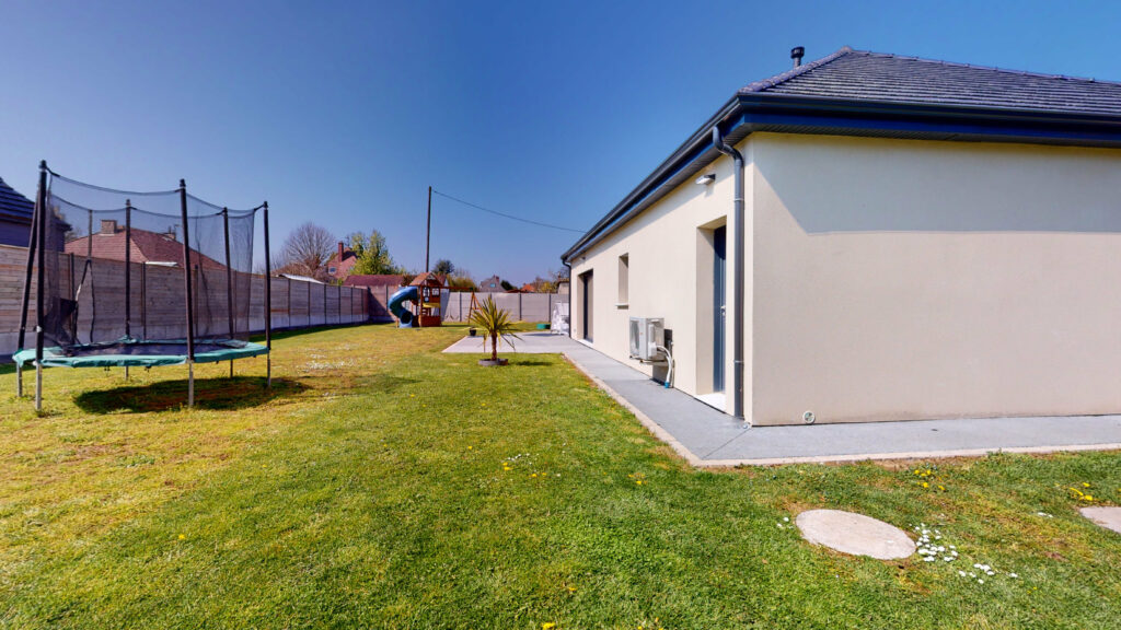 Maison de 2019 – T5 avec garage et jardin – SAINT-ROMAIN