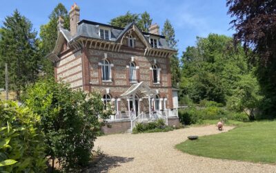 La maison normande et son environnement : entre tradition et nature